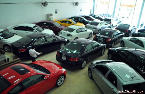 Doanh số bán trong tháng 1/2012 của Toyota Việt Nam giảm gần 50% so với doanh số bán cùng kỳ 2011 và giảm 17% trong tháng 2 so với cùng kỳ năm ngoái. Ảnh minh họa