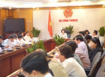 Ngày 27/3, Bộ Công Thương đã tổ chức hội nghị đóng góp ý kiến cho Dự thảo sửa đổi quy chế làm việc của Bộ. Ngày 27/3, Bộ Công Thương đã tổ chức hội nghị đóng góp ý kiến cho Dự thảo sửa đổi quy chế làm việc của Bộ.
