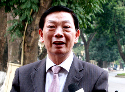 Về phương án thu phí, Chủ tịch Nguyễn Thế Thảo cho biết: “Thu hai loại phí lưu hành phương tiện cá nhân và phí ô tô đi vào trung tâm thành phố giờ cao điểm là chủ trương đúng đắn. Về phương án thu phí, Chủ tịch Nguyễn Thế Thảo cho biết: “Thu hai loại phí lưu hành phương tiện cá nhân và phí ô tô đi vào trung tâm thành phố giờ cao điểm là chủ trương đúng đắn.