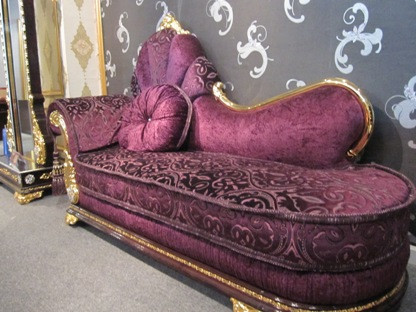 Ghế thư giãn VIP có giá 127 triệu đồng