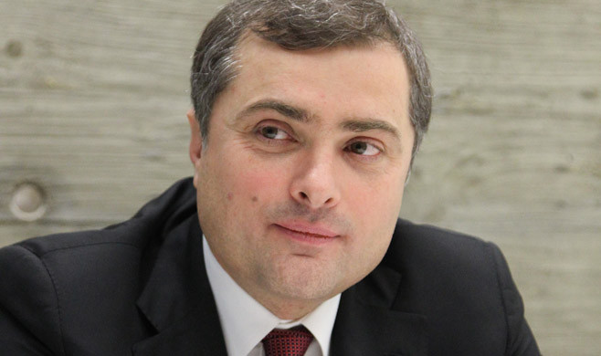 Vladilav Surkov, người được cho là đặc sứ của Putin sang Kiev hôm Chủ Nhật. Vladilav Surkov, người được cho là đặc sứ của Putin sang Kiev hôm Chủ Nhật.