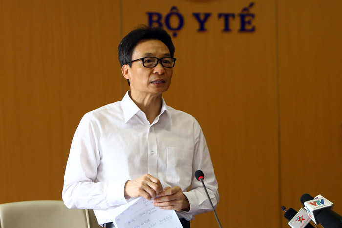 Phó Thủ tướng khẳng định, chúng ta đã và đang kiểm soát tốt các điểm được tạm gọi là ổ dịch. Ảnh: VGP Phó Thủ tướng khẳng định, chúng ta đã và đang kiểm soát tốt các điểm được tạm gọi là ổ dịch. Ảnh: VGP