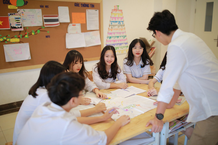 Các em hãy hệ thống kiến thức bằng sơ đồ tư duy. Ảnh minh họa: Hồng Vân Các em hãy hệ thống kiến thức bằng sơ đồ tư duy. Ảnh minh họa: Hồng Vân