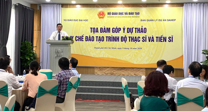 Ngày 9/10/2020 Bộ Giáo dục và Đào tạo tổ chức tọa đàm góp ý cho dự thảo đào tạo tiến sĩ, thạc sĩ, ảnh minh họa, nguồn: Báo Giáo dục và Thời đại. Ngày 9/10/2020 Bộ Giáo dục và Đào tạo tổ chức tọa đàm góp ý cho dự thảo đào tạo tiến sĩ, thạc sĩ, ảnh minh họa, nguồn: Báo Giáo dục và Thời đại.