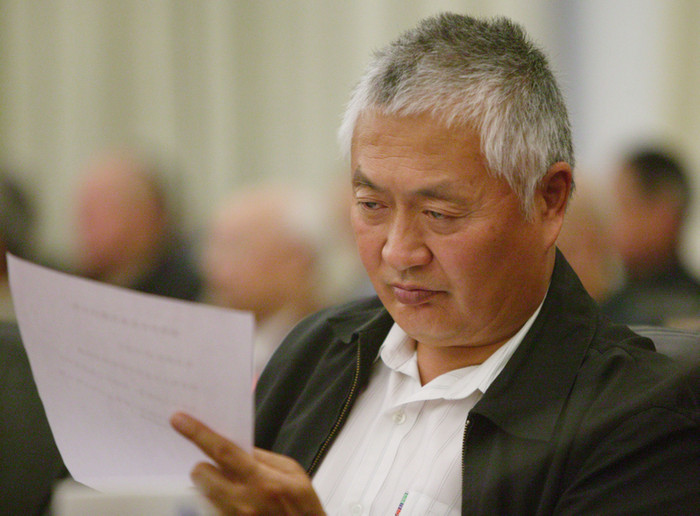 Trần Tiểu Lỗ, con trai Trần Nghị - Nguyên soái, ủy viên Bộ chính trị, Phó Thủ tướng Trung Quốc. Trần Tiểu Lỗ, con trai Trần Nghị - Nguyên soái, ủy viên Bộ chính trị, Phó Thủ tướng Trung Quốc.