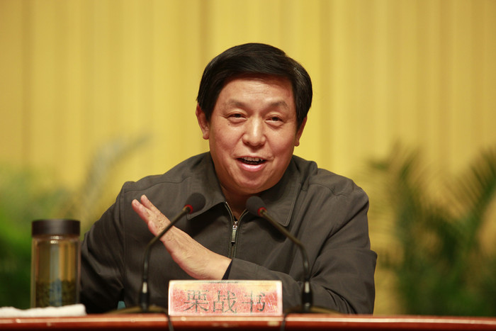 Lật Chiến Thư, người được cho là giữ "cơ mật viện Trung Nam Hải". Lật Chiến Thư, người được cho là giữ "cơ mật viện Trung Nam Hải".