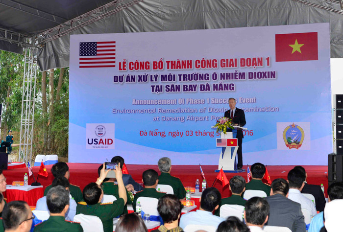 Lễ công bố thành công giai đoạn I dự án xử lý môi trường ô nhiễm dioxin tại sân bay Đà Nẵng. Lễ công bố thành công giai đoạn I dự án xử lý môi trường ô nhiễm dioxin tại sân bay Đà Nẵng.