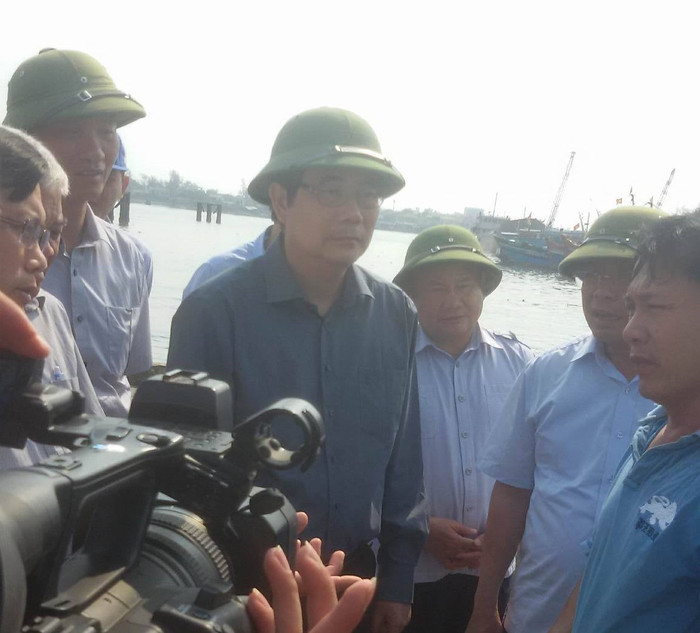 Thứ trưởng giải đáp về hiện tượng hải sản chết hàng loạt tại miền Trung ảnh 3 Thứ trưởng giải đáp về hiện tượng hải sản chết hàng loạt tại miền Trung ảnh 3