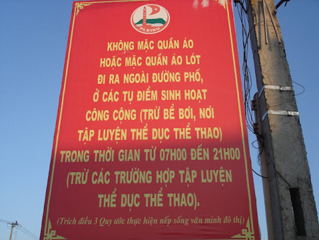 Quy định khó hiểu. Quy định khó hiểu.