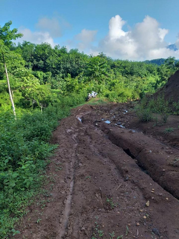 20 năm chẳng quen nổi một cung đường, các thầy cô vẫn miệt mài lên lớp ảnh 2