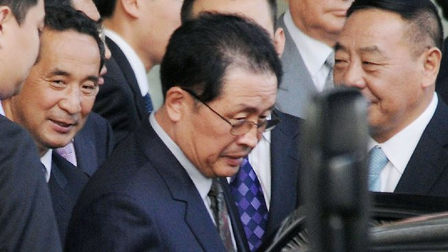 Sau khi Jang Song-thaek bị hành quyết, những người thân cận với ông cũng không tránh khỏi liên lụy, hình minh họa. Sau khi Jang Song-thaek bị hành quyết, những người thân cận với ông cũng không tránh khỏi liên lụy, hình minh họa.