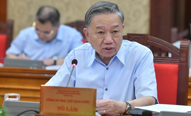 Chiều 9/9, tại Trụ sở Trung ương Đảng, Tổng Bí thư, Chủ tịch nước Tô Lâm chủ trì họp Bộ Chính trị, Ban Bí thư về chỉ đạo khắc phục hậu quả cơn bão số 3 gây ra. tolam-172587643586251641281 (2).jpeg