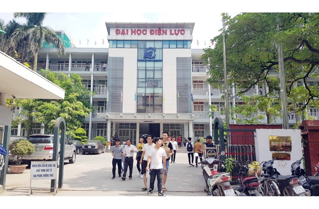 Trường Điện lực tiếp tục bị tố có cán bộ tham nhũng ngân sách nhà nước Trường Điện lực tiếp tục bị tố có cán bộ tham nhũng ngân sách nhà nước