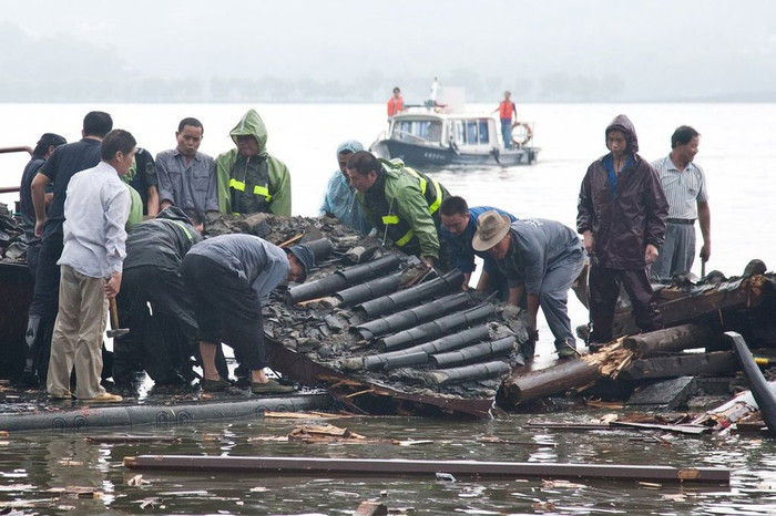 Dọn dẹp hiện trường Dọn dẹp hiện trường