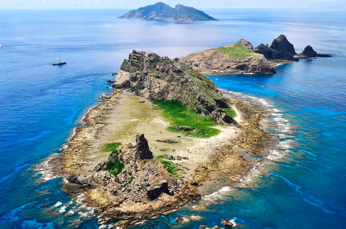 Tàu khảo sát Nhật Bản đổ bộ đến khu vực nhóm đảo Senkaku/Điếu Ngư hoom2/9 đang là điểm nóng ở Hoa Đông với tranh chấp 3 bên Trung - Nhật - Đài