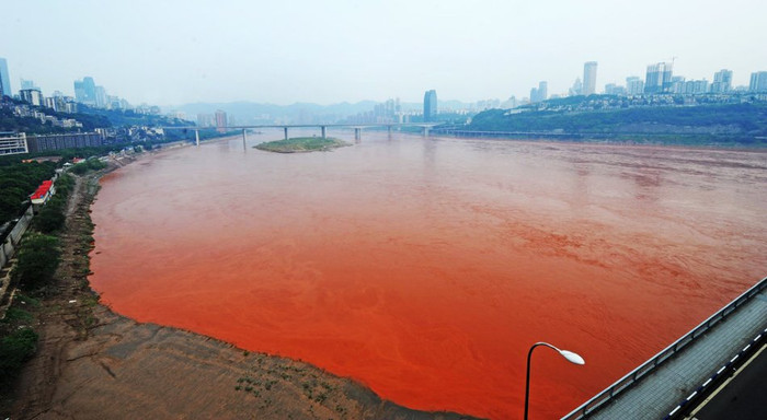 Hiện tượng được lý giải có thể do cát phù sa từ thượng nguồn đổ về gây nên