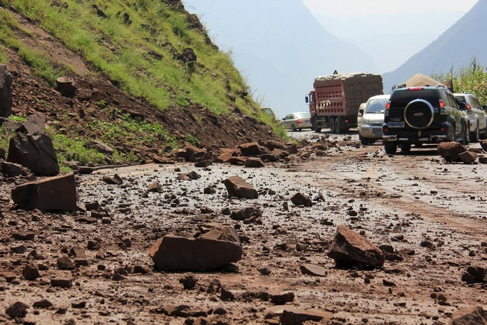 Hàng chục đợt dư chấn được ghi nhận sau trận động đất Hàng chục đợt dư chấn được ghi nhận sau trận động đất