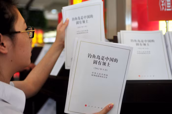 Được xuất bản với 3 thứ tiếng Nhật, Anh, Trung