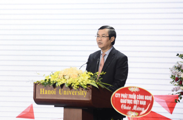 Thứ trưởng Nguyễn Văn Phúc phát biểu tại sự kiện. Ảnh: HANU