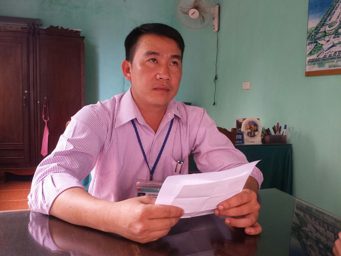 Ông Lê Công Minh – Chủ tịch xã Lộc Vĩnh trao đổi với phóng viên. Ảnh: B.S Ông Lê Công Minh – Chủ tịch xã Lộc Vĩnh trao đổi với phóng viên. Ảnh: B.S