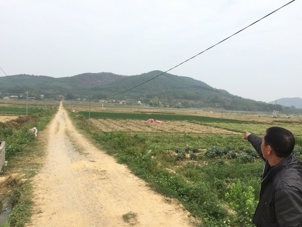 Khu vực núi Niêng mà dự án của Công ty An Phúc Viên sẽ thâu tóm. Ảnh Báo Tài nguyên Môi trường Khu vực núi Niêng mà dự án của Công ty An Phúc Viên sẽ thâu tóm. Ảnh Báo Tài nguyên Môi trường