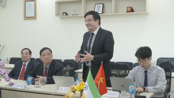 Tiến sĩ Ngô Trí Trung, Viện trưởng Viện Đào tạo Quốc tế. Ảnh: Nguyễn Long