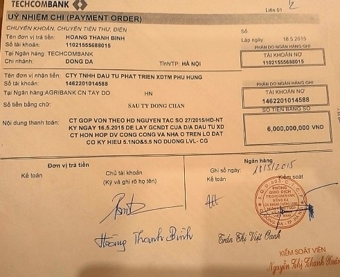Phiếu chuyển tiền của Công ty Linh Anh cho Công ty Phú Hưng. Phiếu chuyển tiền của Công ty Linh Anh cho Công ty Phú Hưng.