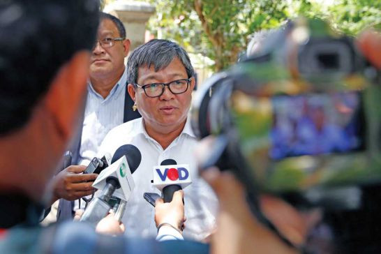 Nghị sĩ phe đối lập Campuchia Son Chhay, ảnh: Pha Nila / The Phnom Penh Post.