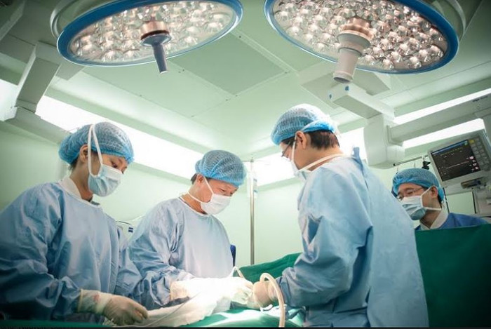 Sau 4 năm hoạt động, Vinmec đã vươn lên thành hình mẫu của khu vực y tế ngoài công lập. Sau 4 năm hoạt động, Vinmec đã vươn lên thành hình mẫu của khu vực y tế ngoài công lập.