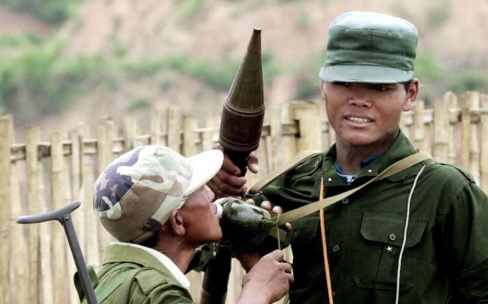Phiến quân Kachin (UWSA) do Trung Quốc hậu thuẫn, ảnh: SCMP. Phiến quân Kachin (UWSA) do Trung Quốc hậu thuẫn, ảnh: SCMP.
