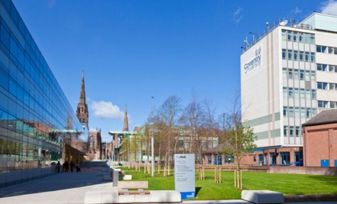 Đại học Coventry có mức học phí 7.500 bảng/năm (254 triệu VND). Đại học Coventry được chính thức thành lập vào năm 1992, nhưng có nguồn gốc từ Trường Đại học thiết kế Coventry (ra đời năm 1843). Giá thuê nhà tại trường này rất rẻ, chỉ vào khoảng 92 bảng Anh/tuần (3,1 triệu VND) cho một phòng 5 sinh viên. Chùm ảnh: Tìm giải pháp cải thiện khả năng học hỏi của trẻ Chùm ảnh: Chủ tịch nước trồng cây lưu niệm tại Trường ĐH KHXH & NV Chùm ảnh: Học sinh Hà Nội co ro trong cái lạnh đầu mùa Đại học Coventry có mức học phí 7.500 bảng/năm (254 triệu VND). Đại học Coventry được chính thức thành lập vào năm 1992, nhưng có nguồn gốc từ Trường Đại học thiết kế Coventry (ra đời năm 1843). Giá thuê nhà tại trường này rất rẻ, chỉ vào khoảng 92 bảng Anh/tuần (3,1 triệu VND) cho một phòng 5 sinh viên. Chùm ảnh: Tìm giải pháp cải thiện khả năng học hỏi của trẻ Chùm ảnh: Chủ tịch nước trồng cây lưu niệm tại Trường ĐH KHXH & NV Chùm ảnh: Học sinh Hà Nội co ro trong cái lạnh đầu mùa