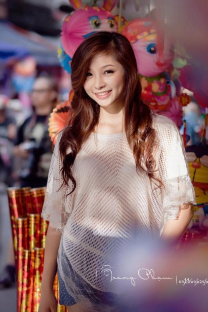 <<NỮ SINH KINH BẮC DỊU DÀNG KHOE SẮC TRONG TÀ ÁO DÀI <<HOT GIRL ĐH PHƯƠNG ĐÔNG RẠNG NGỜI ĐÓN TRUNG THU <<TEEN MODEL AN PHƯƠNG "BIẾN HÓA" VỚI STYLE DỄ THƯƠNG <<NHỮNG NỮ SINH MẶC ÁO DÀI ĐẸP HƠN CẢ HOA HẬU MAI PHƯƠNG THÚY (P18) <<NỮ SINH KINH BẮC DỊU DÀNG KHOE SẮC TRONG TÀ ÁO DÀI <<HOT GIRL ĐH PHƯƠNG ĐÔNG RẠNG NGỜI ĐÓN TRUNG THU <<TEEN MODEL AN PHƯƠNG "BIẾN HÓA" VỚI STYLE DỄ THƯƠNG <<NHỮNG NỮ SINH MẶC ÁO DÀI ĐẸP HƠN CẢ HOA HẬU MAI PHƯƠNG THÚY (P18)