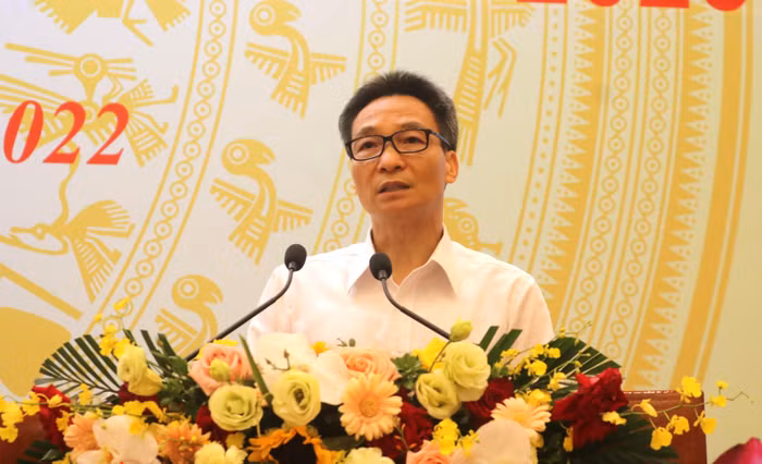 Phó Thủ tướng Vũ Đức Đam phát biểu chỉ đạo tại Hội nghị. Ảnh: Doãn Nhàn