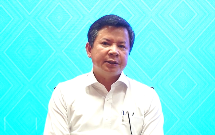 Ông Nguyễn Tân - Giám đốc Sở Giáo dục và Đàọ tạo Thừa Thiên Huế. Ảnh chụp màn hình