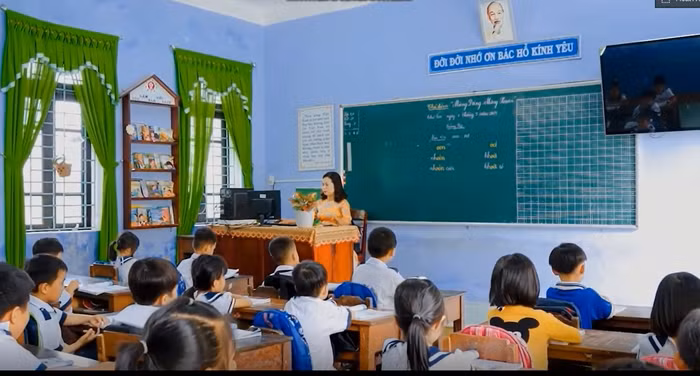 Trường Tiểu học số 2 Quảng Phú dự kiến bổ sung thêm 12 máy tính để phục vụ cho học sinh lớp 3 học môn Tin học. Ảnh: Trường Tiểu học số 2 Quảng Phú Trường Tiểu học số 2 Quảng Phú dự kiến bổ sung thêm 12 máy tính để phục vụ cho học sinh lớp 3 học môn Tin học. Ảnh: Trường Tiểu học số 2 Quảng Phú