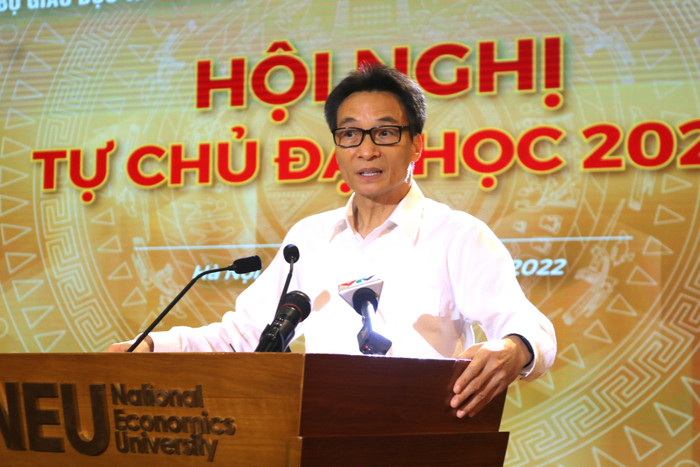 Phó Thủ tướng Vũ Đức Đam khẳng định, tự chủ đại học là con đường một chiều, chỉ tiến chứ không lùi, không quay lại. Ảnh: Doãn Nhàn Phó Thủ tướng Vũ Đức Đam khẳng định, tự chủ đại học là con đường một chiều, chỉ tiến chứ không lùi, không quay lại. Ảnh: Doãn Nhàn