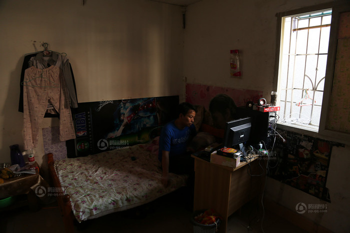 Tương lai của những người bán thận như Tiến còn bấp bênh hơn trước khi bán thận, sức khỏe giảm sút, mất cơ hội tìm kiếm việc làm Tương lai của những người bán thận như Tiến còn bấp bênh hơn trước khi bán thận, sức khỏe giảm sút, mất cơ hội tìm kiếm việc làm