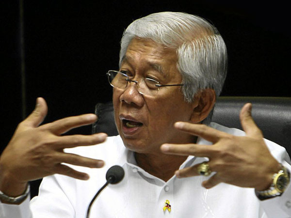 Bộ trưởng Quốc phòng Philippines Voltaire Gazmin