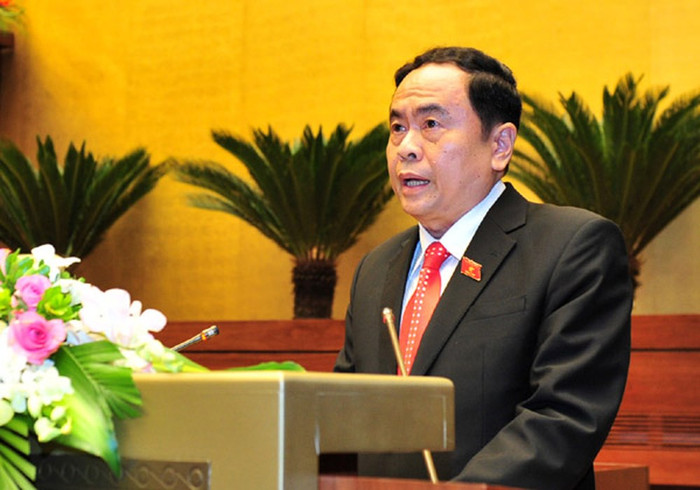 Ông Trần Thanh Mẫn trình bày báo cáo trước Quốc hội. (Ảnh:Quochoi.vn) Ông Trần Thanh Mẫn trình bày báo cáo trước Quốc hội. (Ảnh:Quochoi.vn)