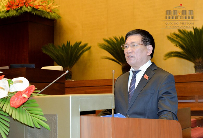 Tổng Kiểm toán Nhà nước - ông Hồ Đức Phớc trình bày báo cáo tại Quốc hội. (Ảnh: Quochoi.vn) Tổng Kiểm toán Nhà nước - ông Hồ Đức Phớc trình bày báo cáo tại Quốc hội. (Ảnh: Quochoi.vn)