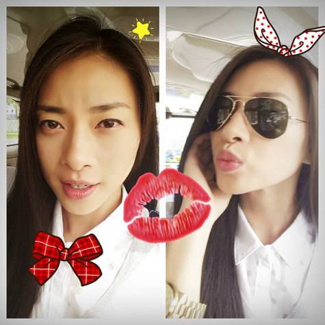 Cô gửi lời chúc Giáng sinh bằng bức hình dễ thương.