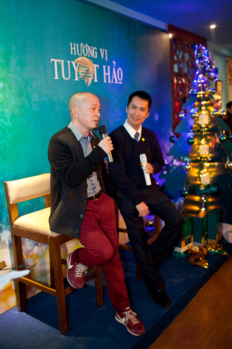 Bên cạnh đó, anh chia sẻ về chương trình mà anh thấy đáng quý nhất chính là “Giọng hát Việt” Bên cạnh đó, anh chia sẻ về chương trình mà anh thấy đáng quý nhất chính là “Giọng hát Việt”