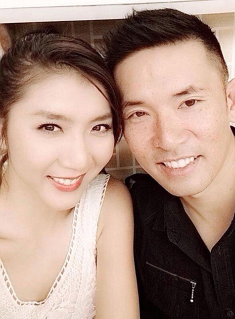 Mọi người cũng xôn xao hình ảnh người đàn ông được cho là chồng chưa cưới của Ngọc Quyên Mọi người cũng xôn xao hình ảnh người đàn ông được cho là chồng chưa cưới của Ngọc Quyên