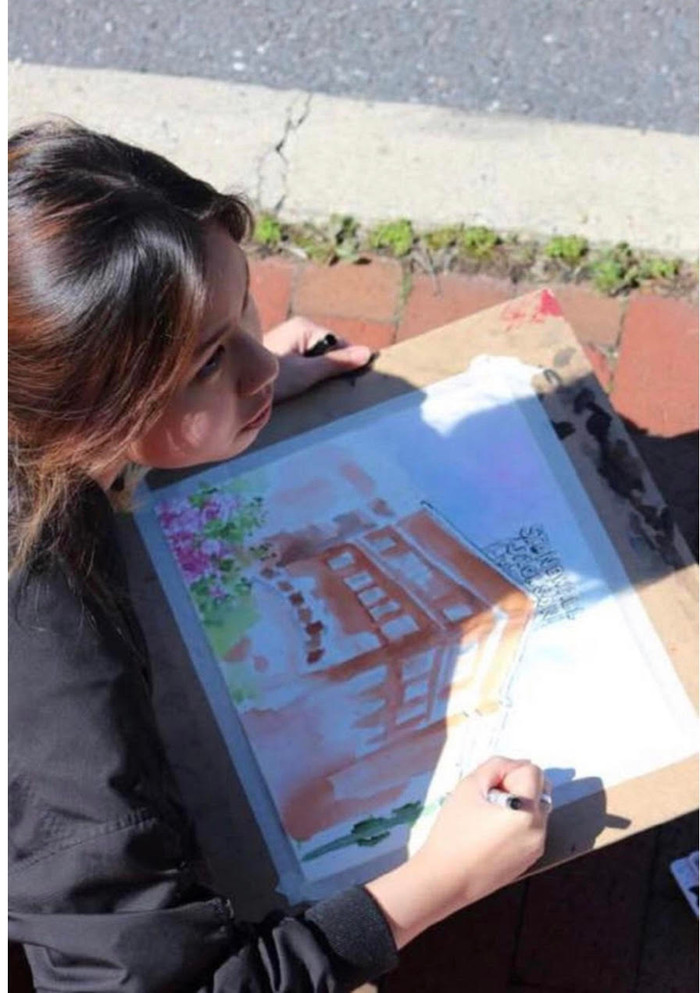 Được học văn hóa và nghệ thuật tại trường phổ thông, theo Trà My, nó giúp mỗi con người phát triển toàn diện hơn. Ảnh nhân vật cung cấp Được học văn hóa và nghệ thuật tại trường phổ thông, theo Trà My, nó giúp mỗi con người phát triển toàn diện hơn. Ảnh nhân vật cung cấp