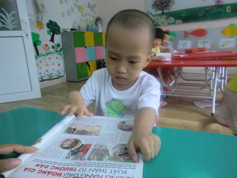 Bé Gia Khánh ở lớp học Bé Gia Khánh ở lớp học