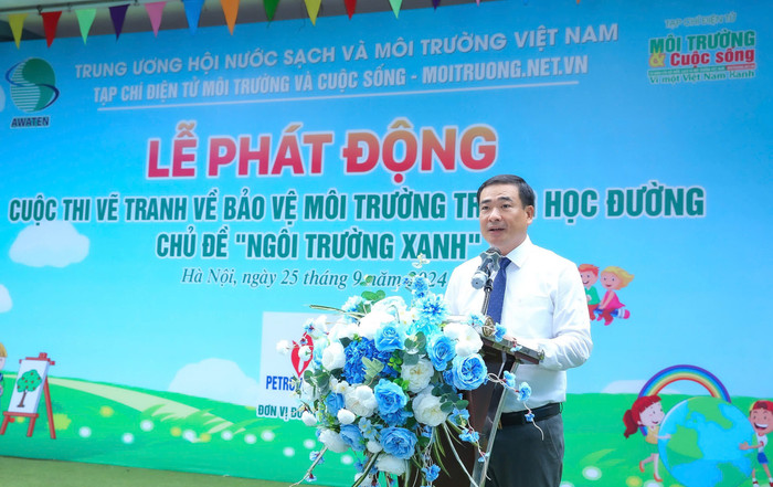Ông Nguyễn Văn Toàn, Bí thư Chi bộ, Tổng biên tập Tạp chí điện tử Môi trường và Cuộc sống, Trưởng Ban tổ chức Cuộc thi phát biểu tại Lễ phát động. IMG_20240925_160920.jpg