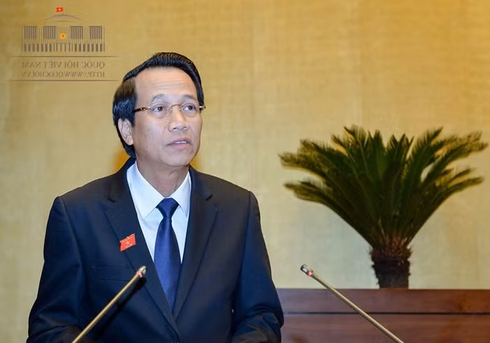 Bộ trưởng Phùng Xuân Nhạ trả lời chất vấn trước Quốc hội ảnh 3