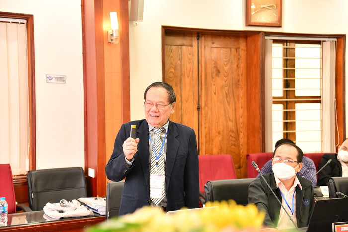 GS.TSKH Đặng Ứng Vận Trưởng đoàn Đánh giá ngoài trình bày báo cáo sơ bộ. GS.TSKH Đặng Ứng Vận Trưởng đoàn Đánh giá ngoài trình bày báo cáo sơ bộ.