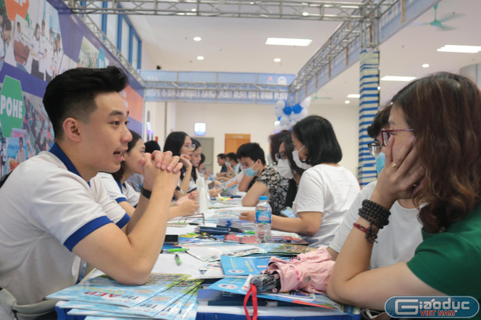 Bộ Giáo dục và Đào tạo chỉ đạo 9 nhiệm vụ trọng tâm đối với giáo dục đại học trong năm học 2022-2023. Ảnh minh họa: Doãn Nhàn Bộ Giáo dục và Đào tạo chỉ đạo 9 nhiệm vụ trọng tâm đối với giáo dục đại học trong năm học 2022-2023. Ảnh minh họa: Doãn Nhàn