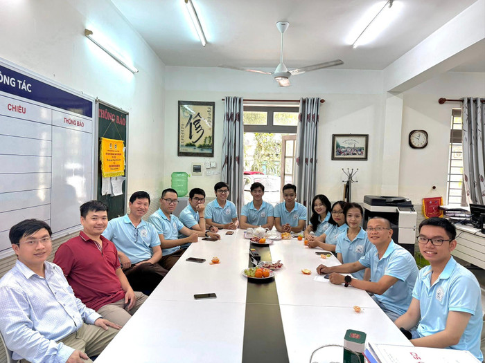 Đoàn Olympic toán sinh viên 2024 của Khoa Toán-Trường Đại học Sư phạm - Đại học Đà Nẵng. Ảnh: NVCC 435466707_1147408642937351_5436023516245655870_n.jpg